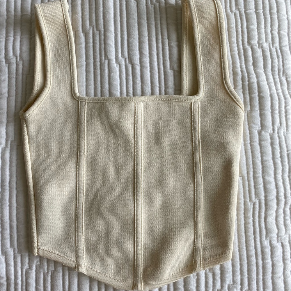 Zara TOP